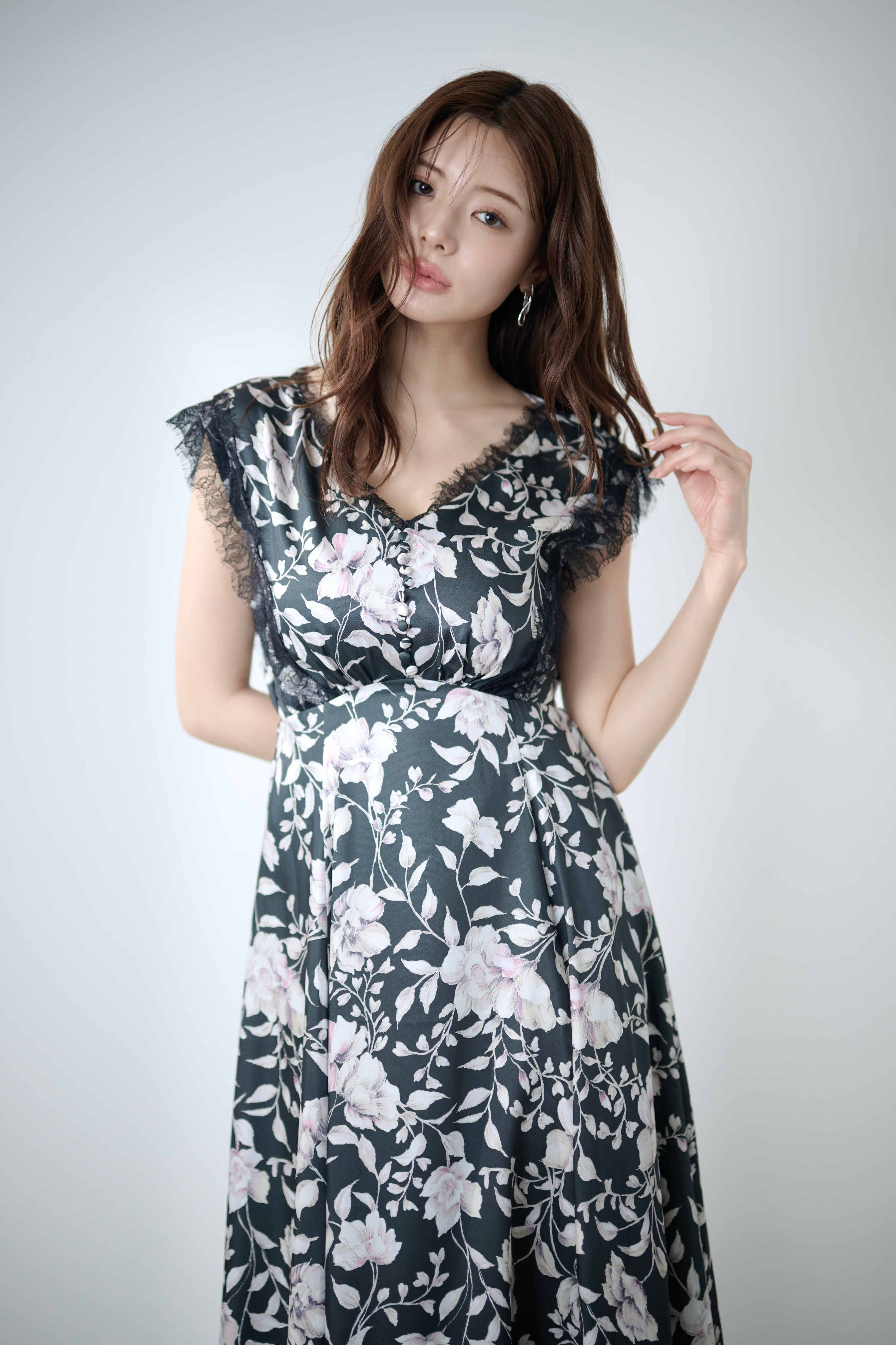 August COLLECTION_style1-3