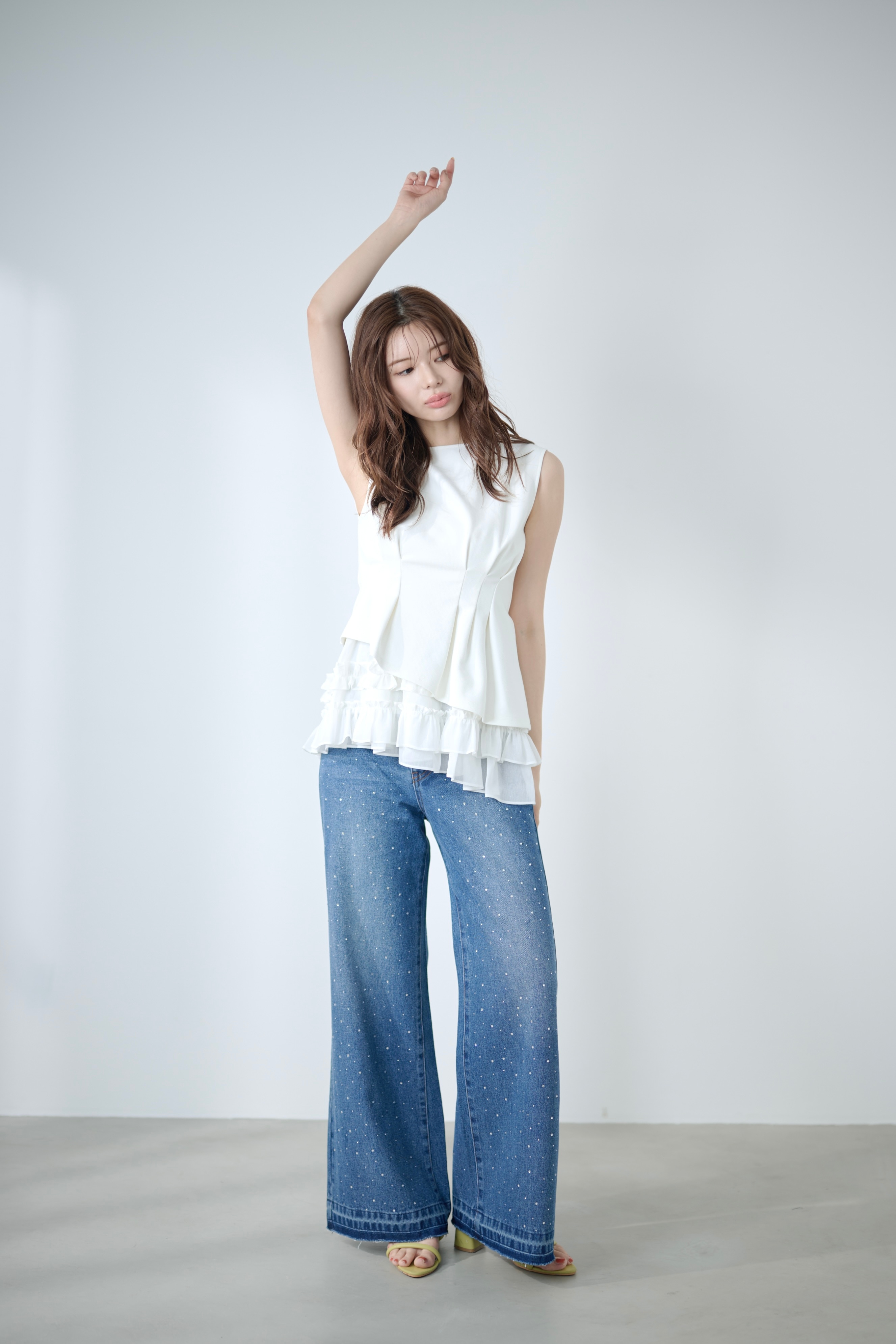 August COLLECTION_style2-4