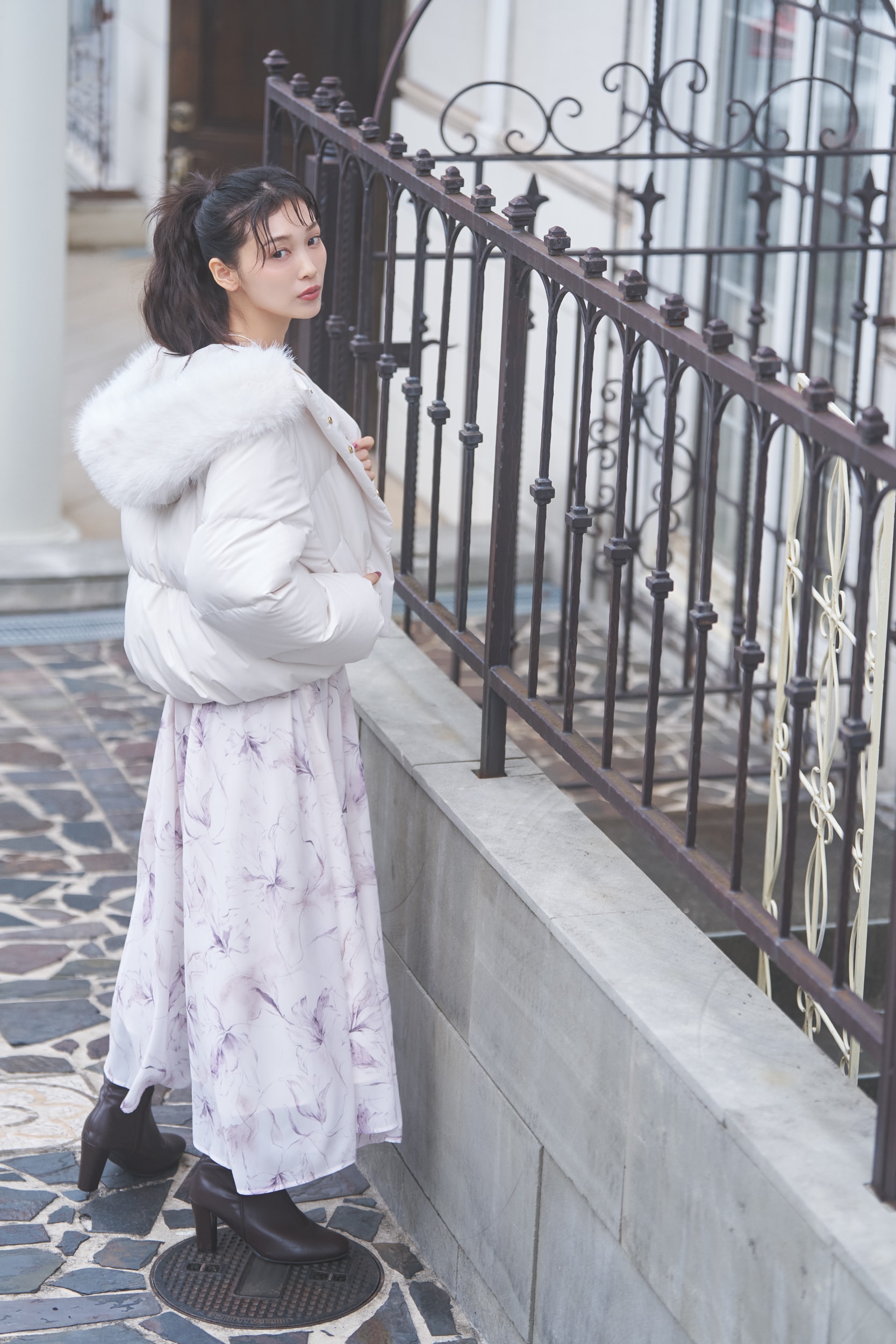 a winter dressed in Light_style11-3