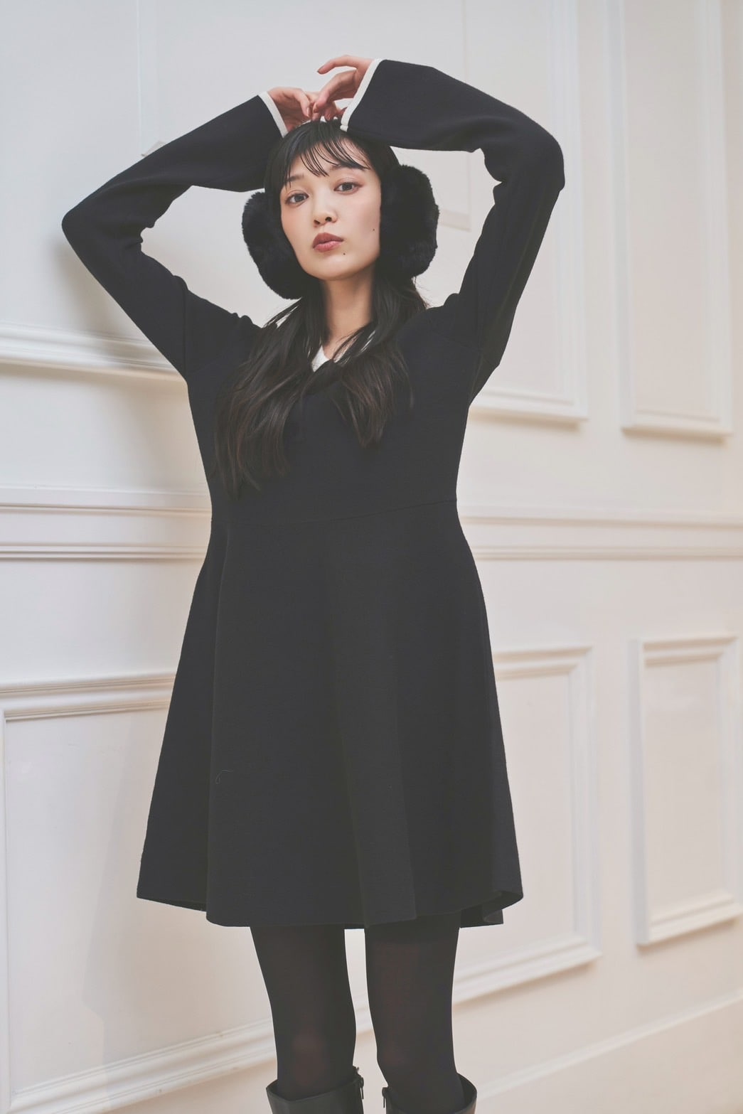 【AND COUTURE】バイカラーポロニットフレアミニワンピース