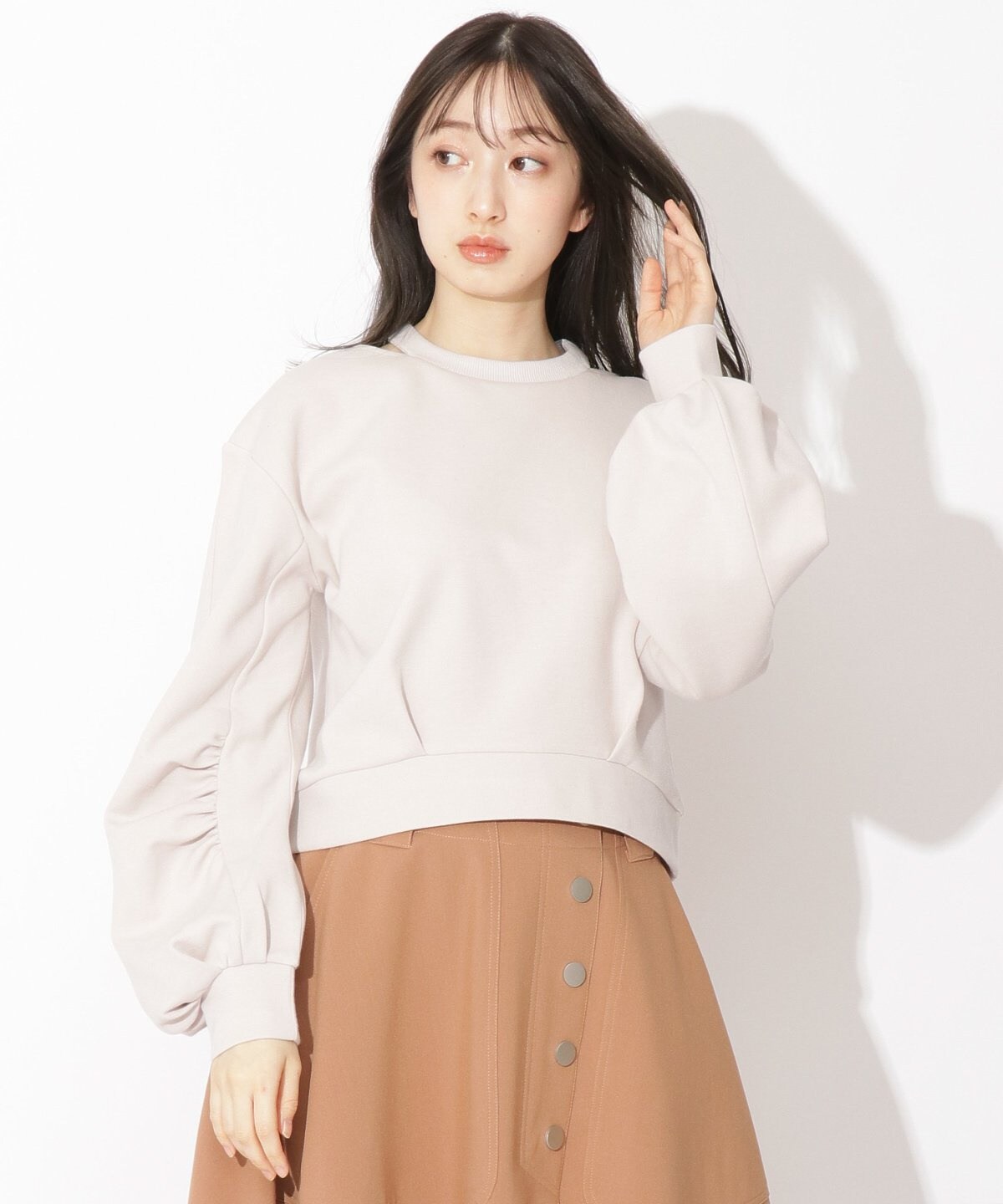 裏毛デコルテあき袖ボリュームプルオーバー F ベージュ Redyazel 公式オンラインショップ バーンデストローズ