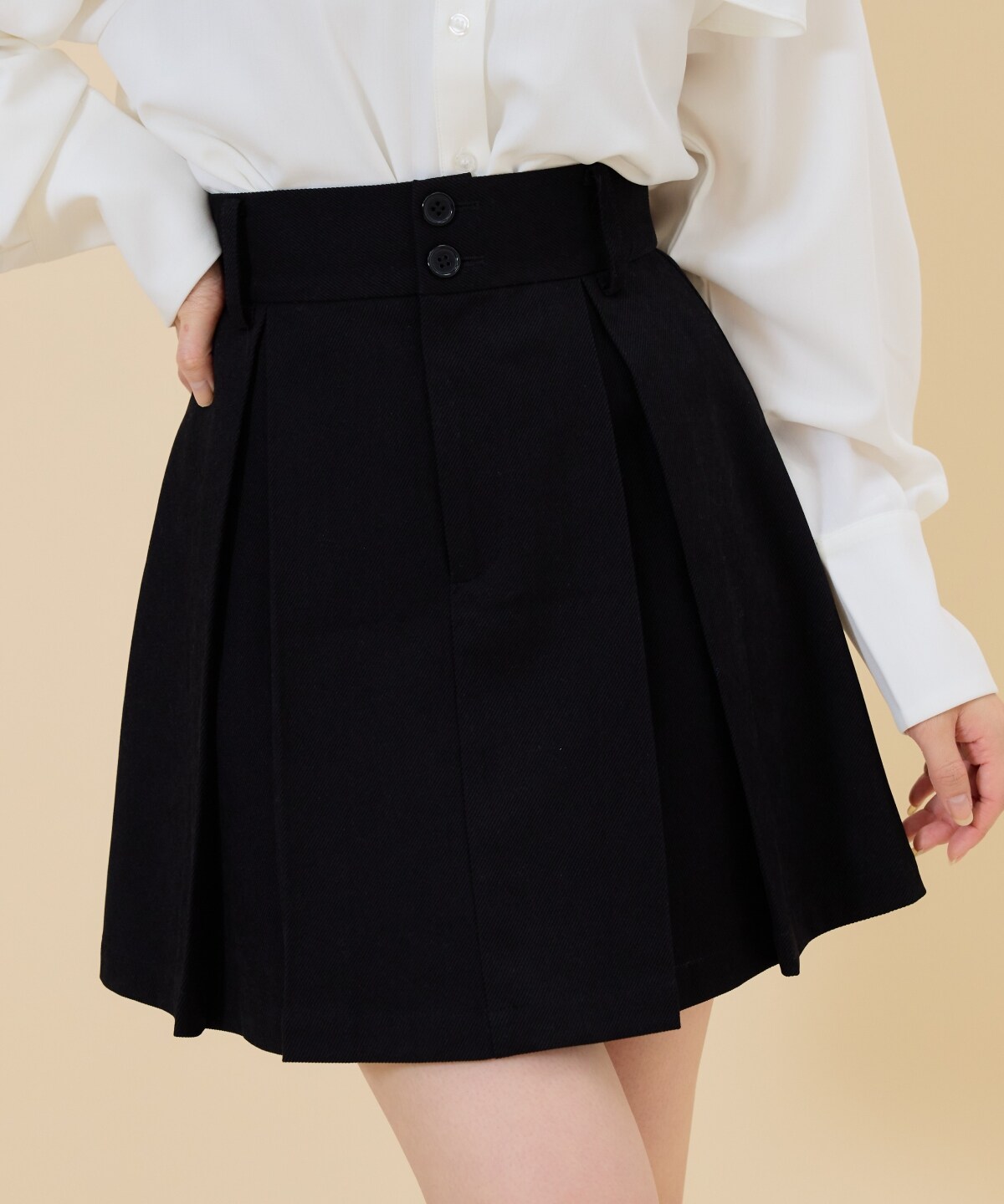 タックプリーツミニスカート