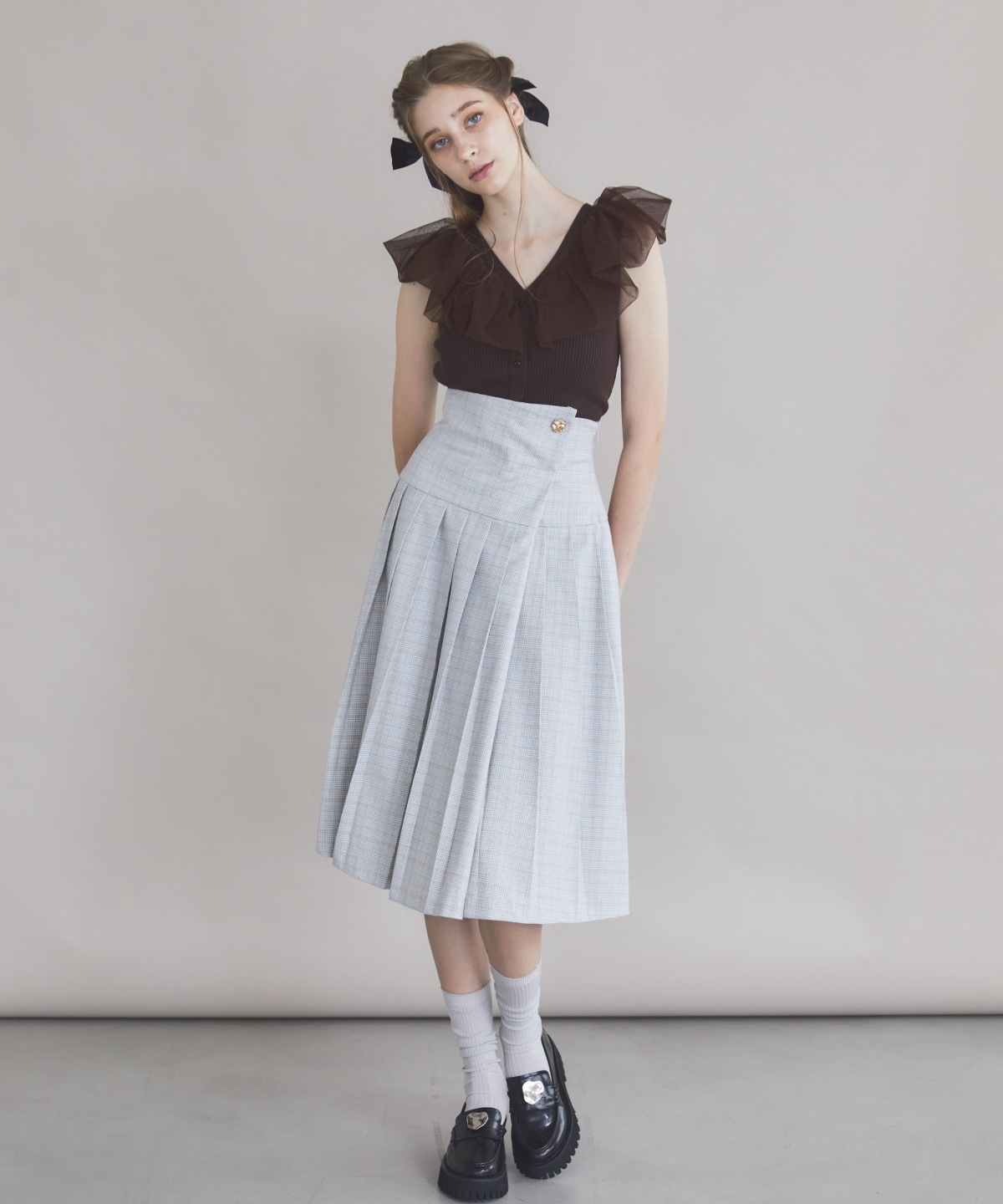 ロースイッチングプリーツスカート