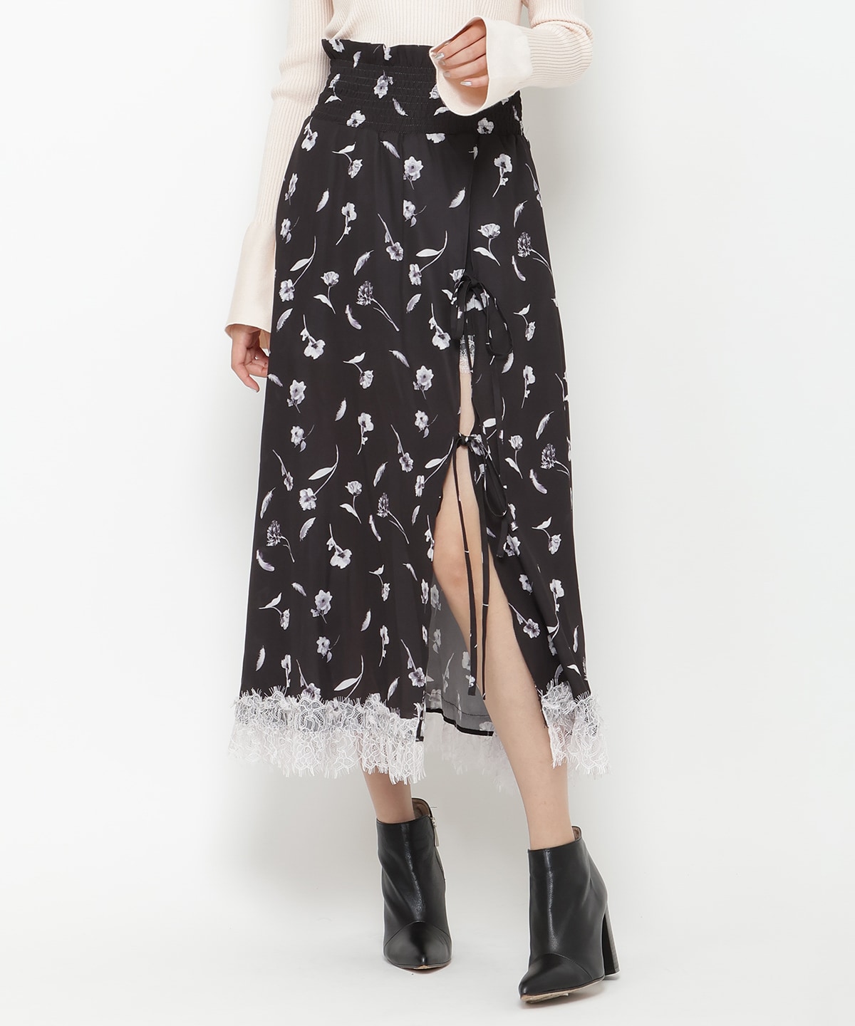 フェザープリントスリットスカショートパン