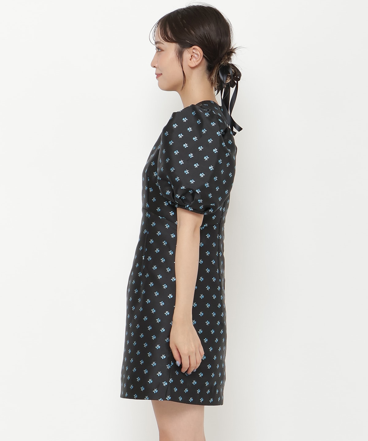 ジャガードフラワーミニワンピース