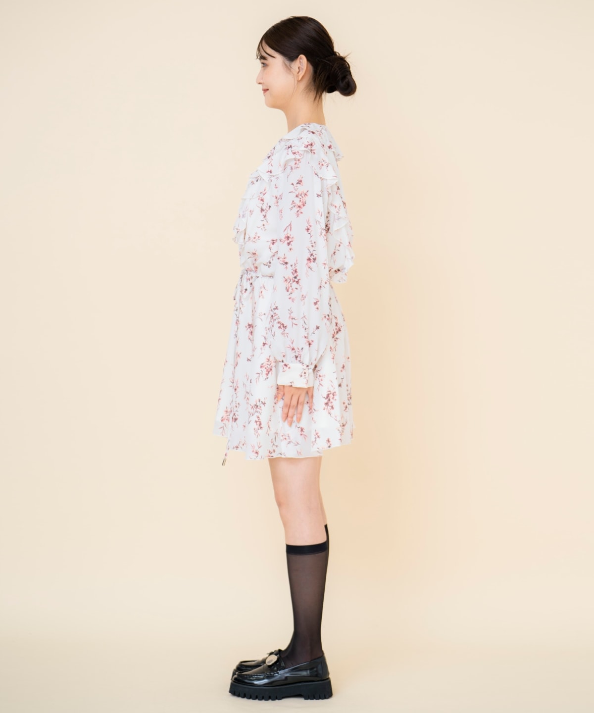 フローラルプリントシフォンミニワンピース