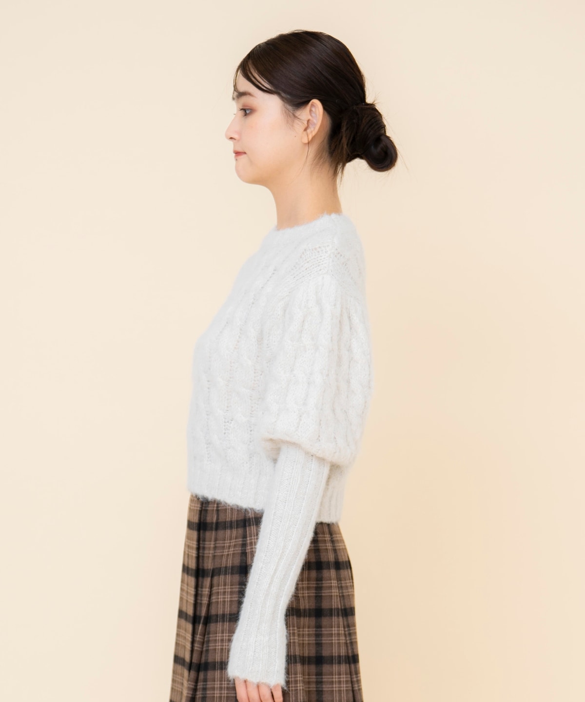 ケーブルパフスリーブニットトップス