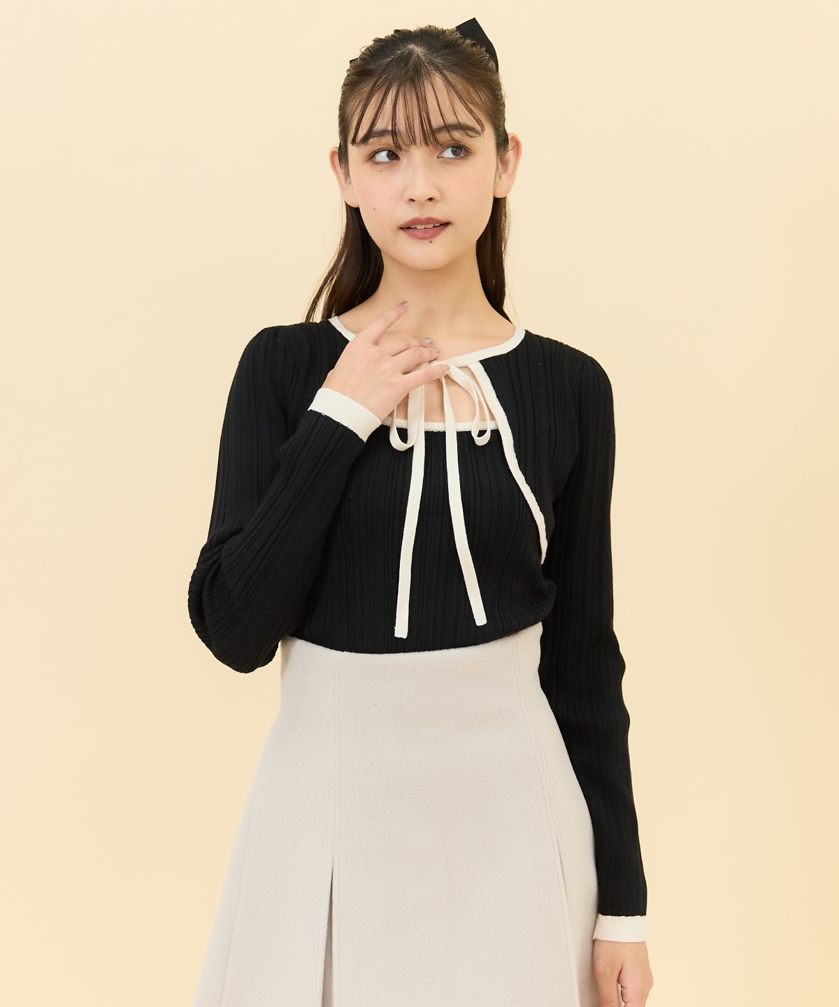 ボレロレイヤードデザインニット