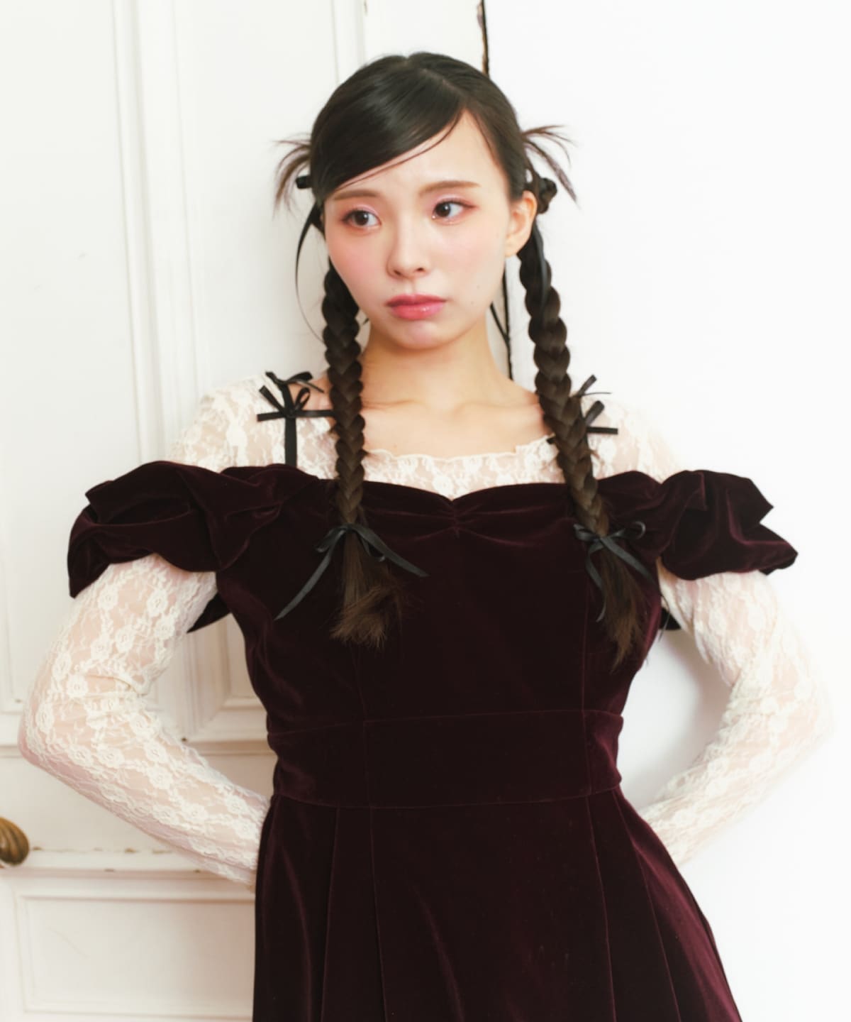 ローズブローチレーストップス