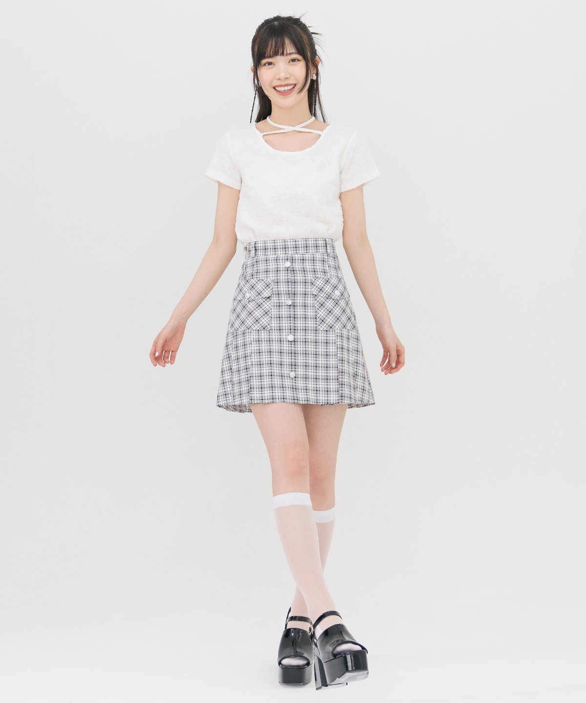 3DフラワーレースコンパクトTシャツ