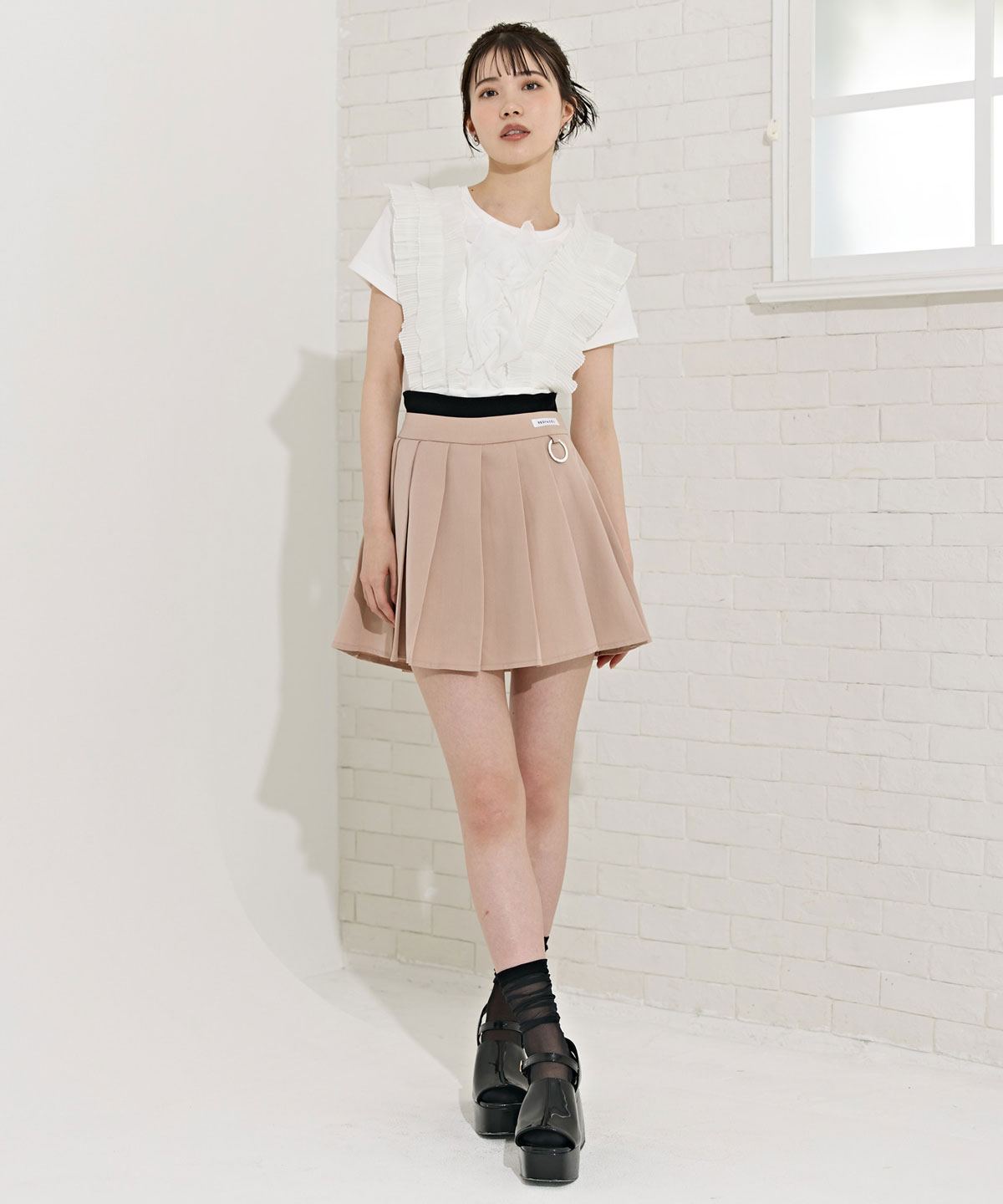 ラッフルプリーツTシャツ