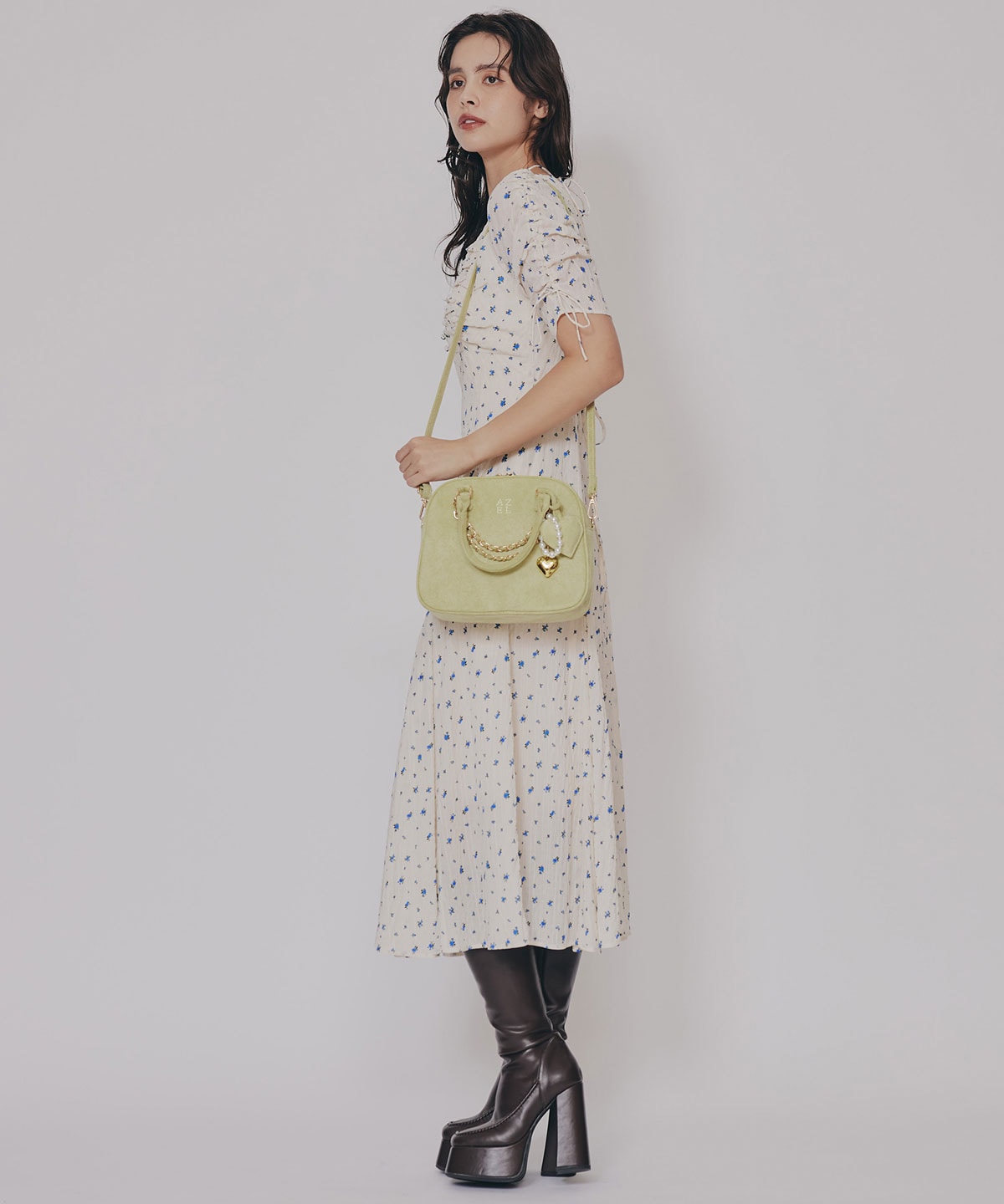 チャーム2WAYスクエアバッグ