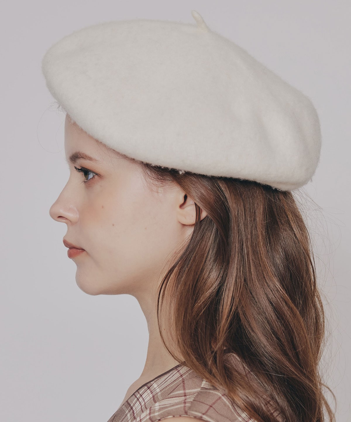 メタルプレートベレー