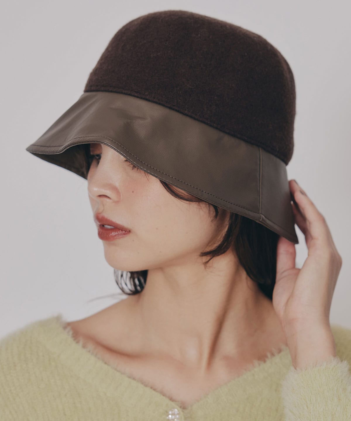 レザーコンビバケットハット