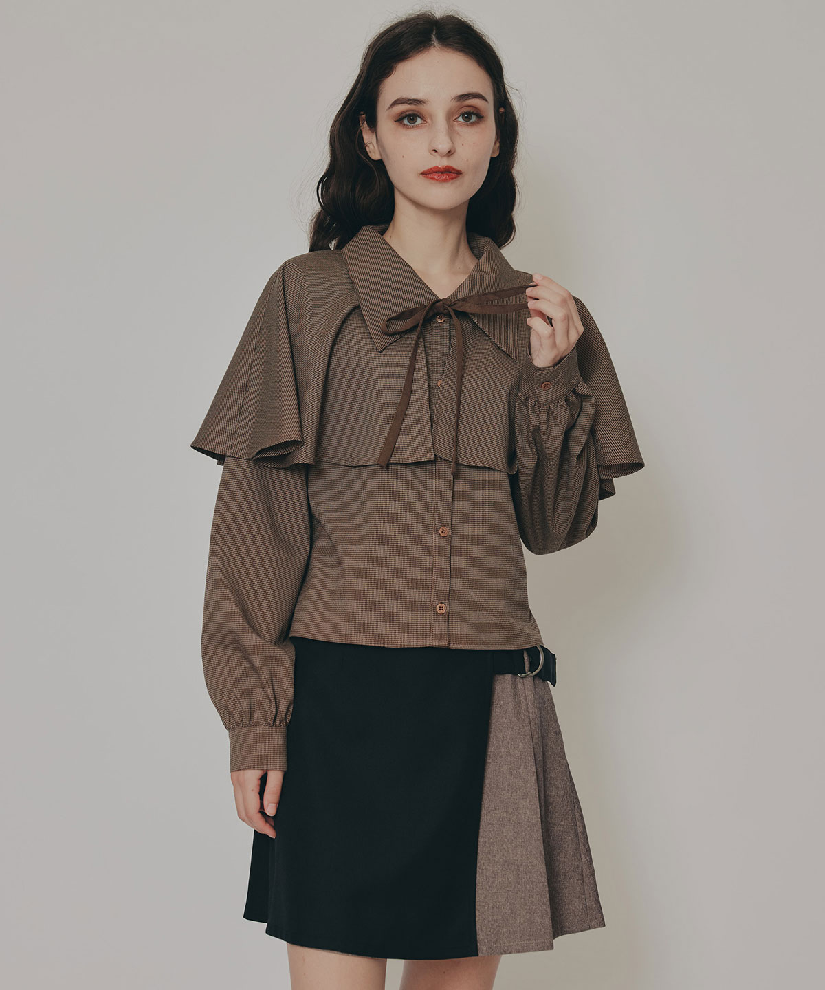 ケープライクグレンチェックリボンタイブラウス