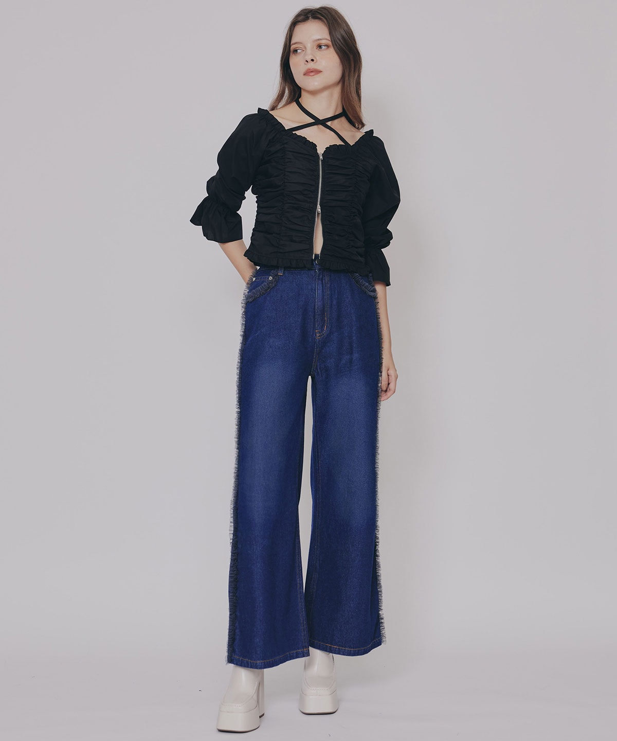 サイドチュールフリルストレートデニムパンツ