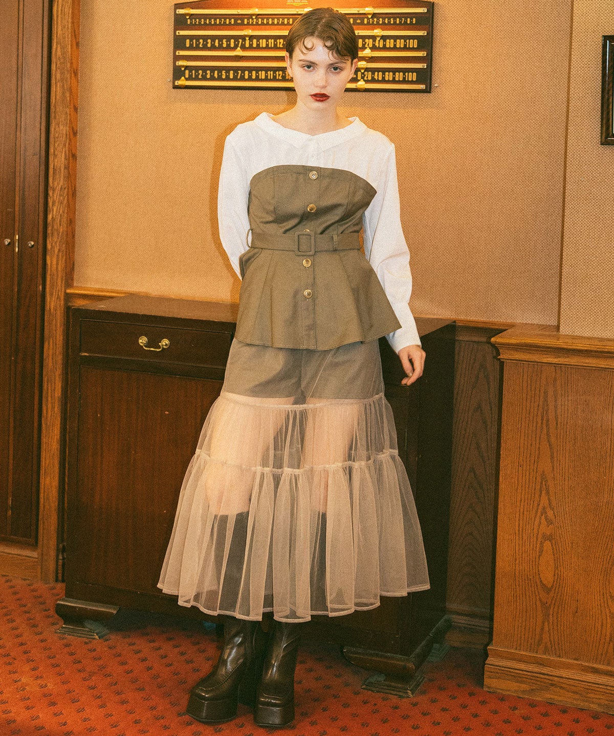 シャツドッキングチュールワンピース&ショートパンツセットアップ