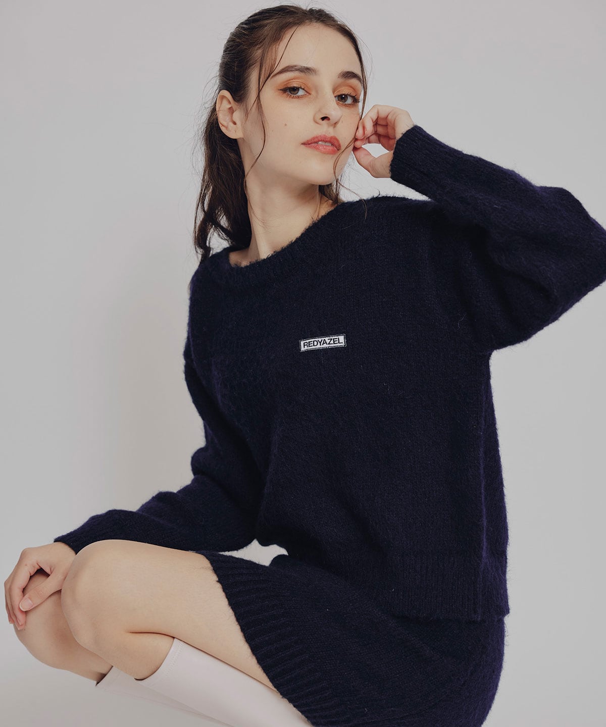 フラッフィニットボーダープルオーバー×タイトミニスカートセットアップ