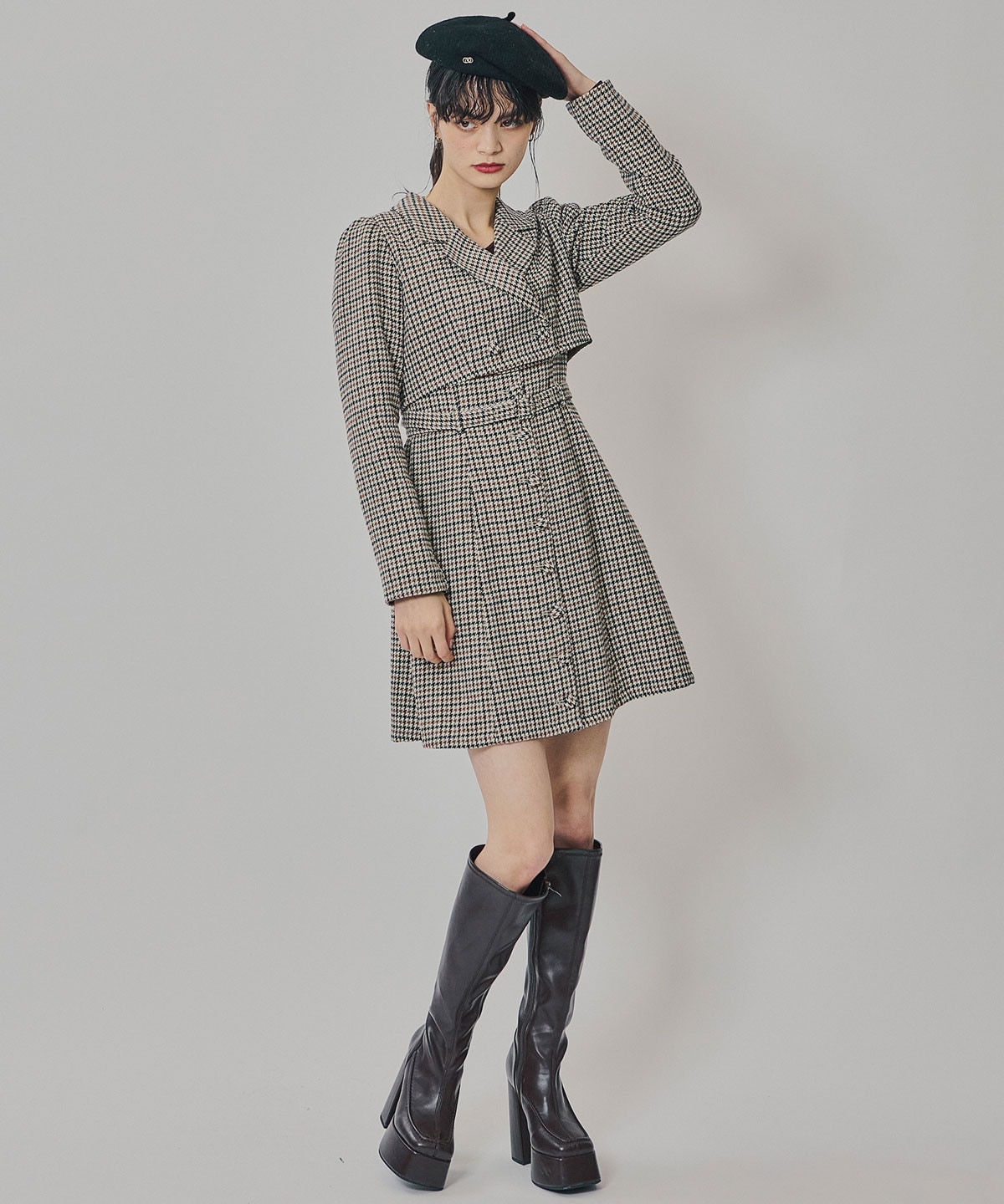 ハウンドトゥースショートジャケット×ミニワンピース