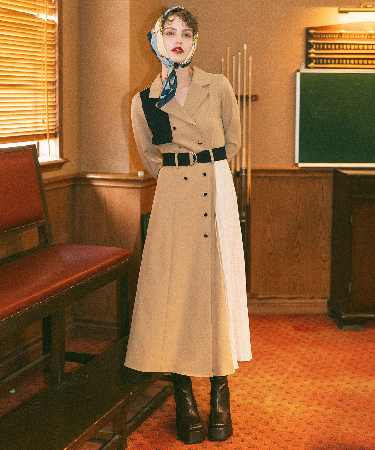 バイカラープリーツトレンチワンピース