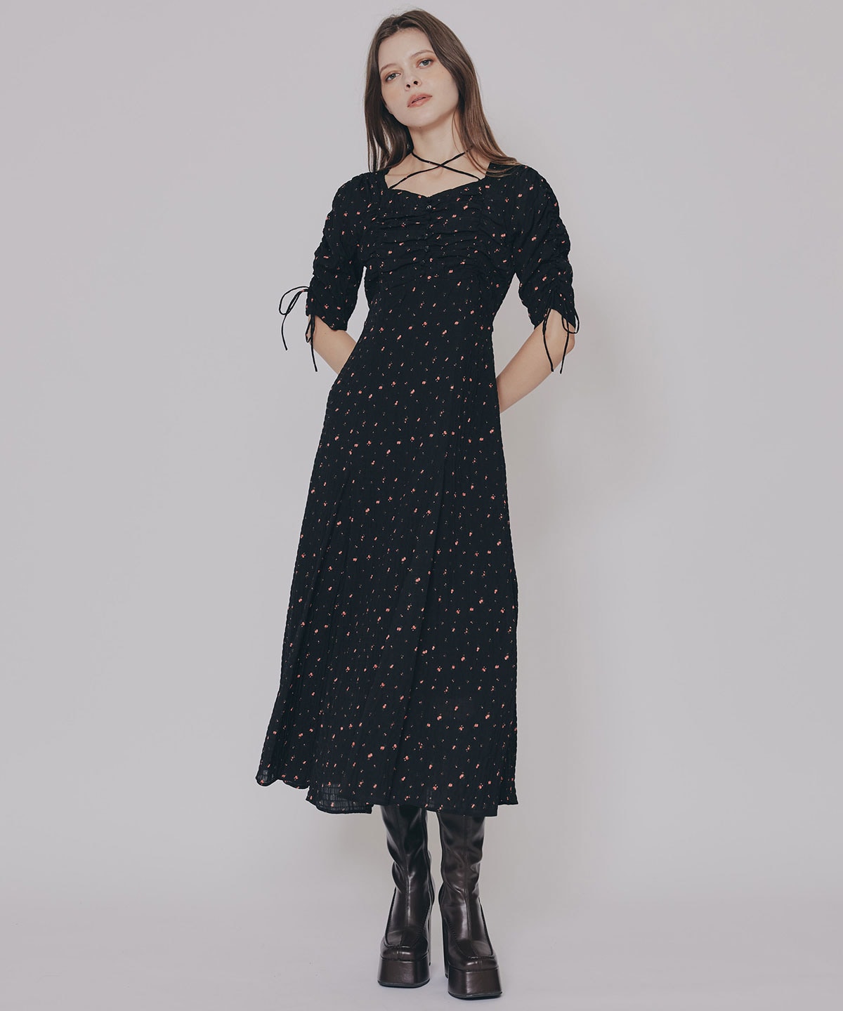 ミニフラワーイレヘムロングワンピース