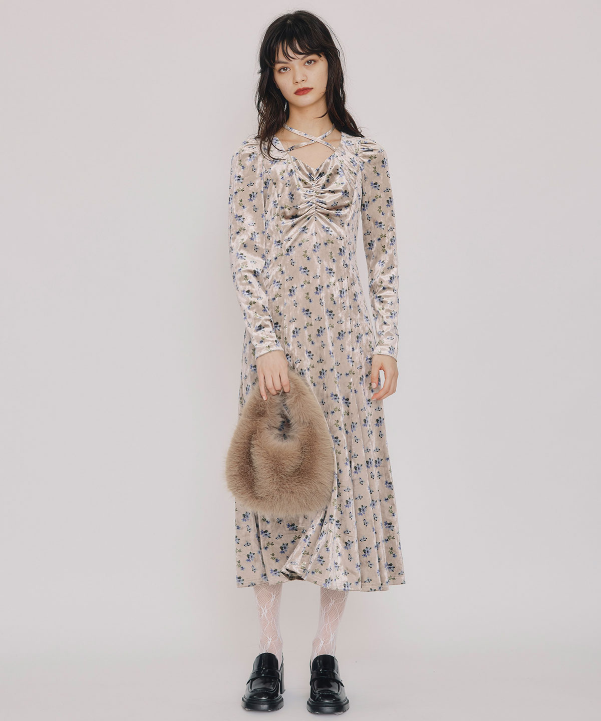 クロスリボンフラワーベロアロングワンピース