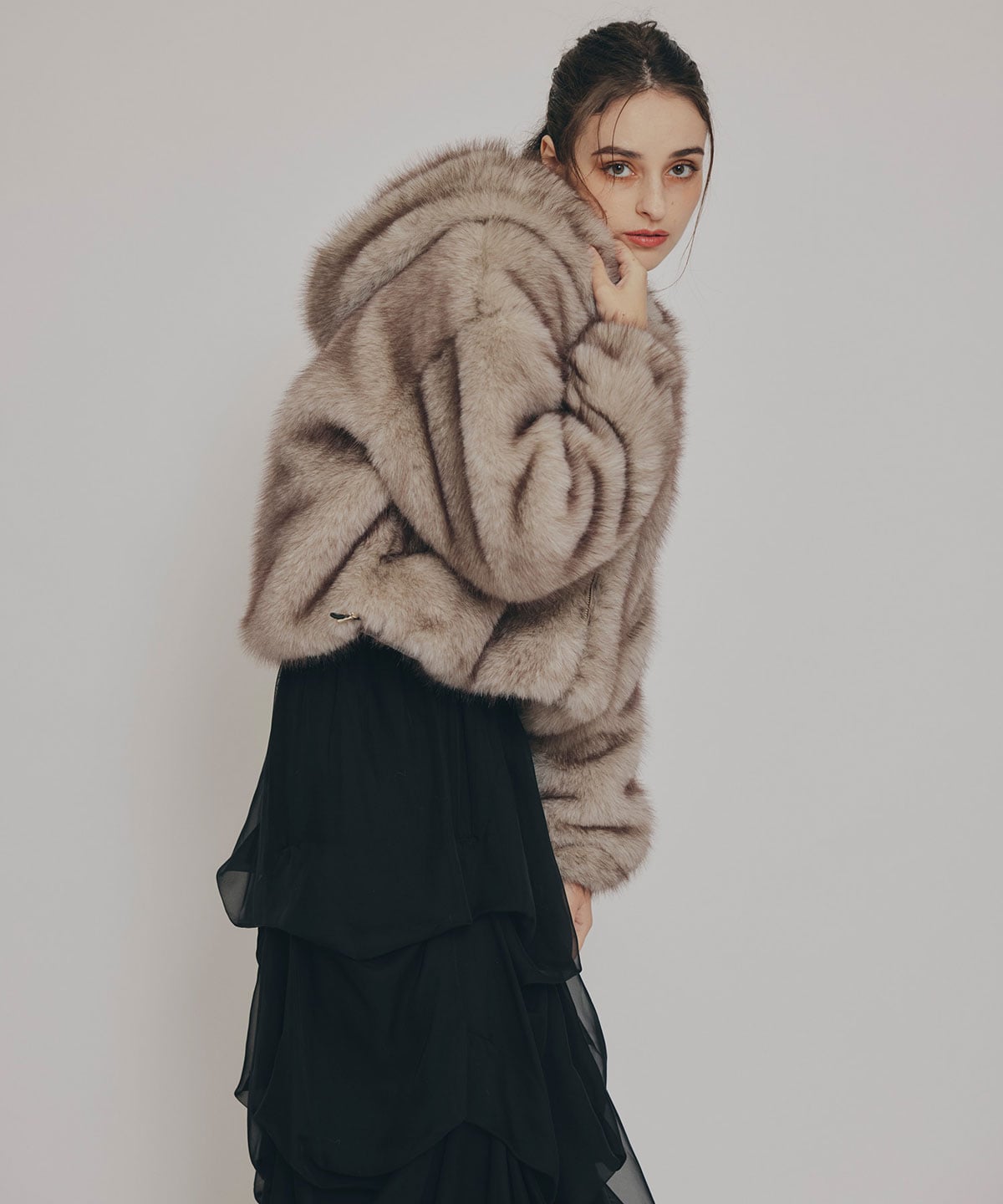 フォックスファーライクフーディショートジャケット