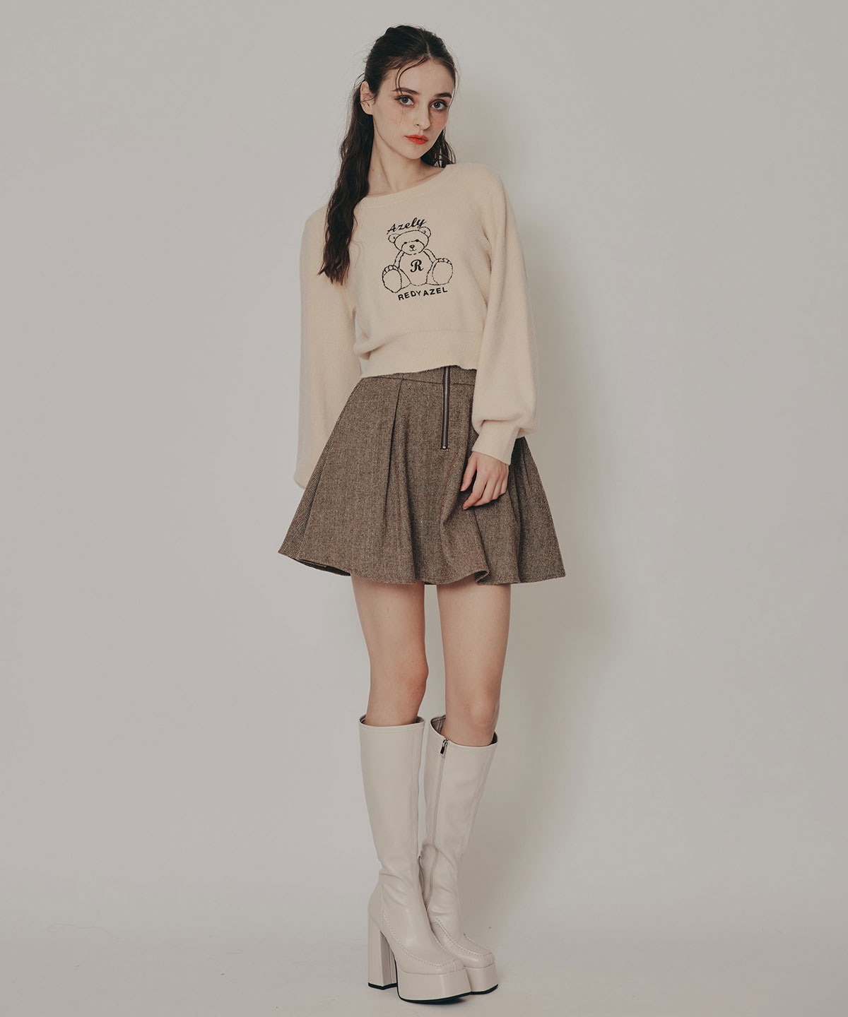 Azelyフラッフィニットプルオーバー