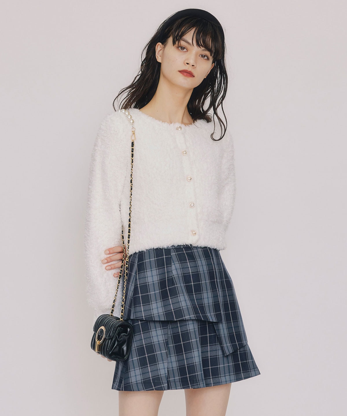 フラッフィブークレシャギーニットカーディガン