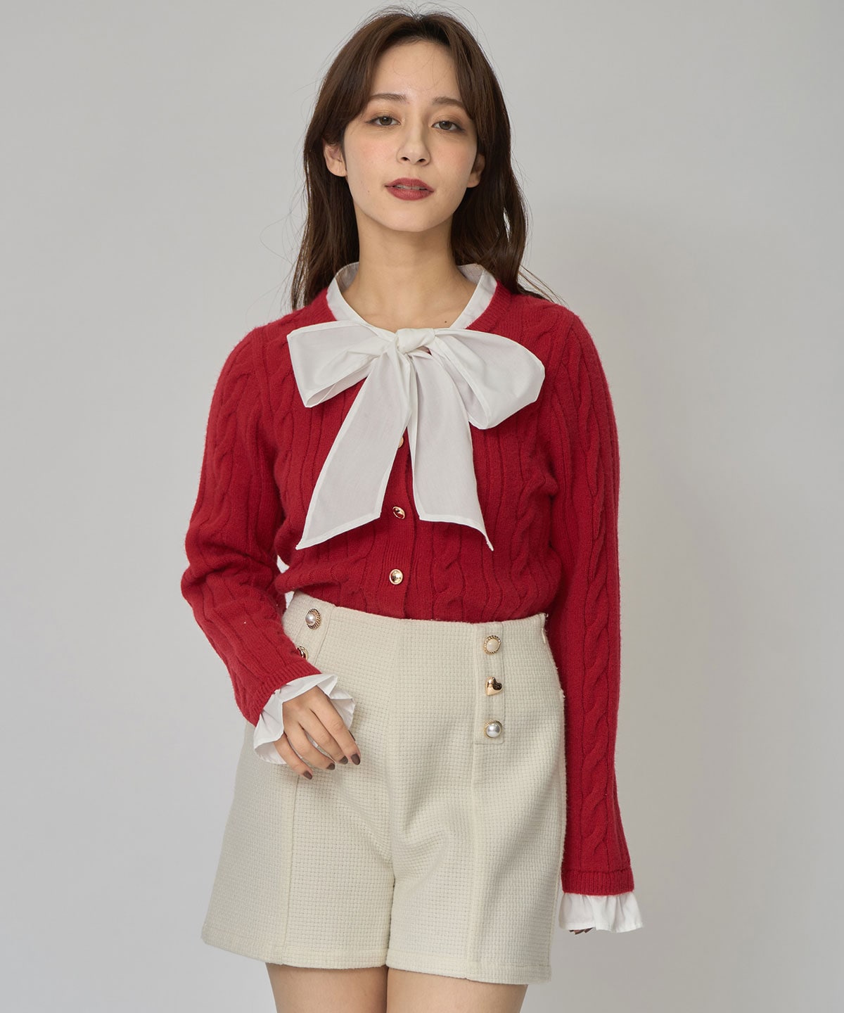 ボウタイケーブルニットプルオーバー