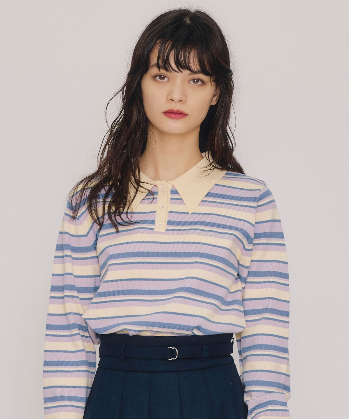 マルチボーダーロゴニットプルオーバー