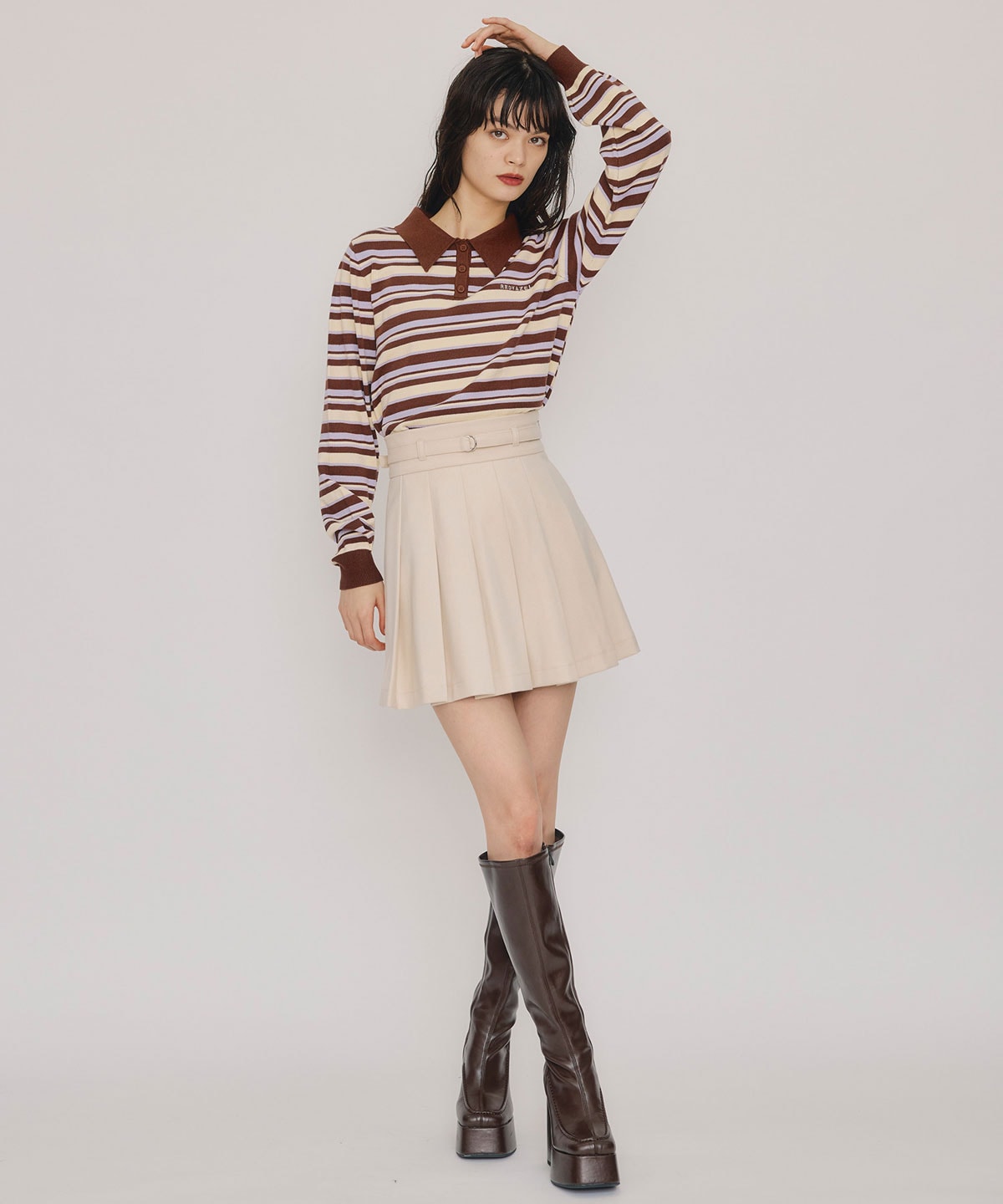 マルチボーダーロゴニットプルオーバー