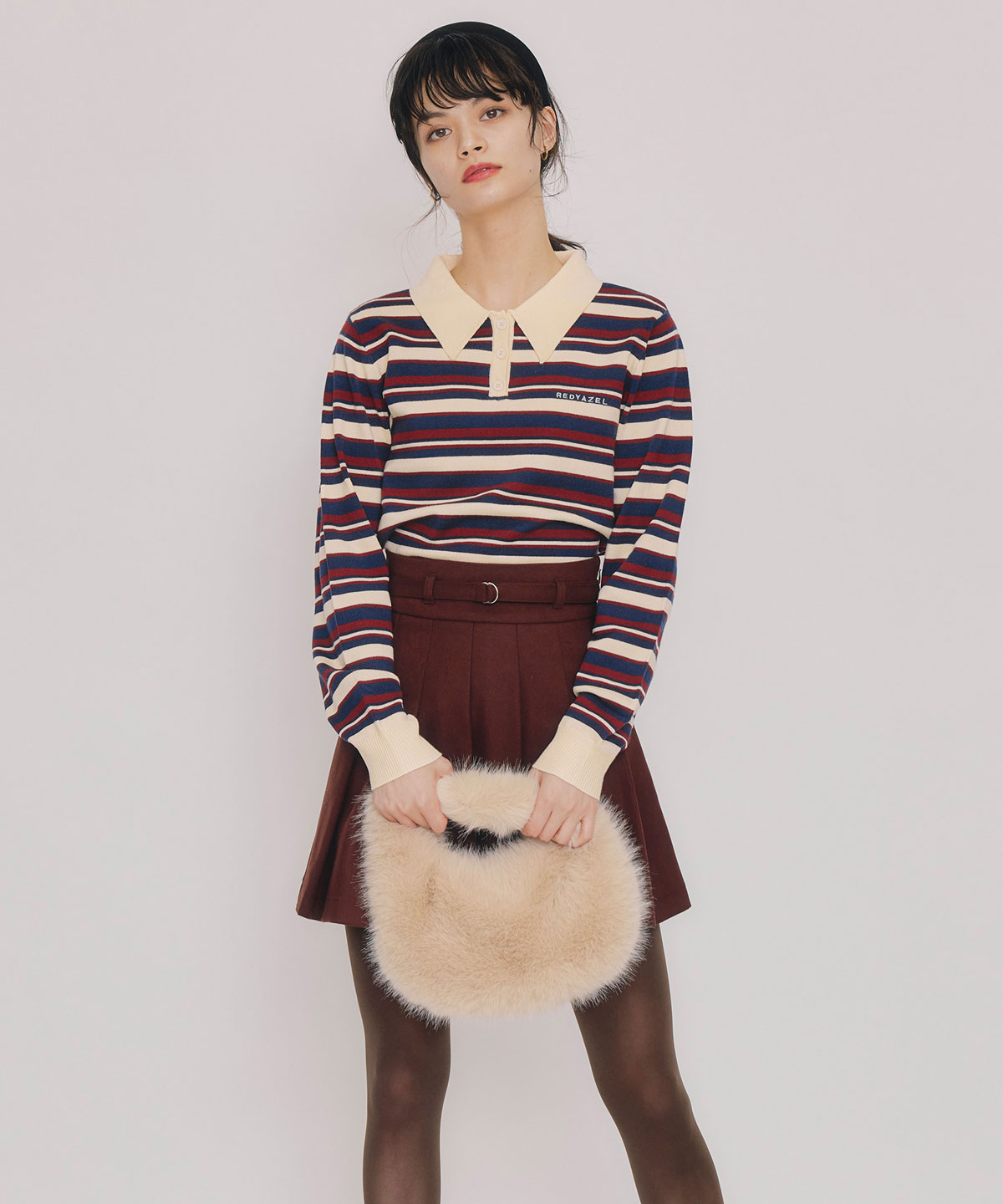 マルチボーダーロゴニットプルオーバー