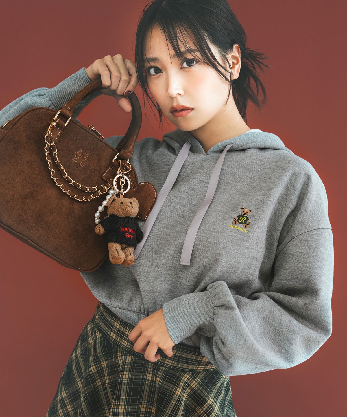 Azelyコンパクトフーディ