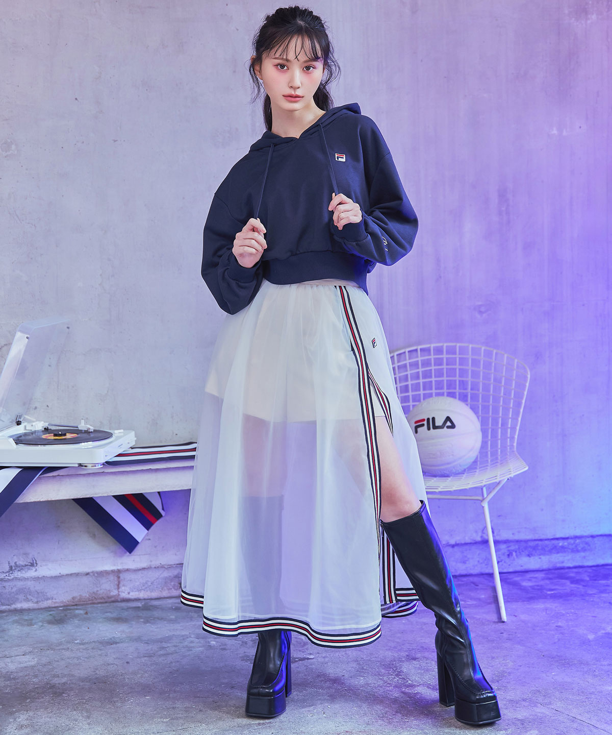 ［FILA×REDYAZEL］サガラロゴコンパクトフーディ