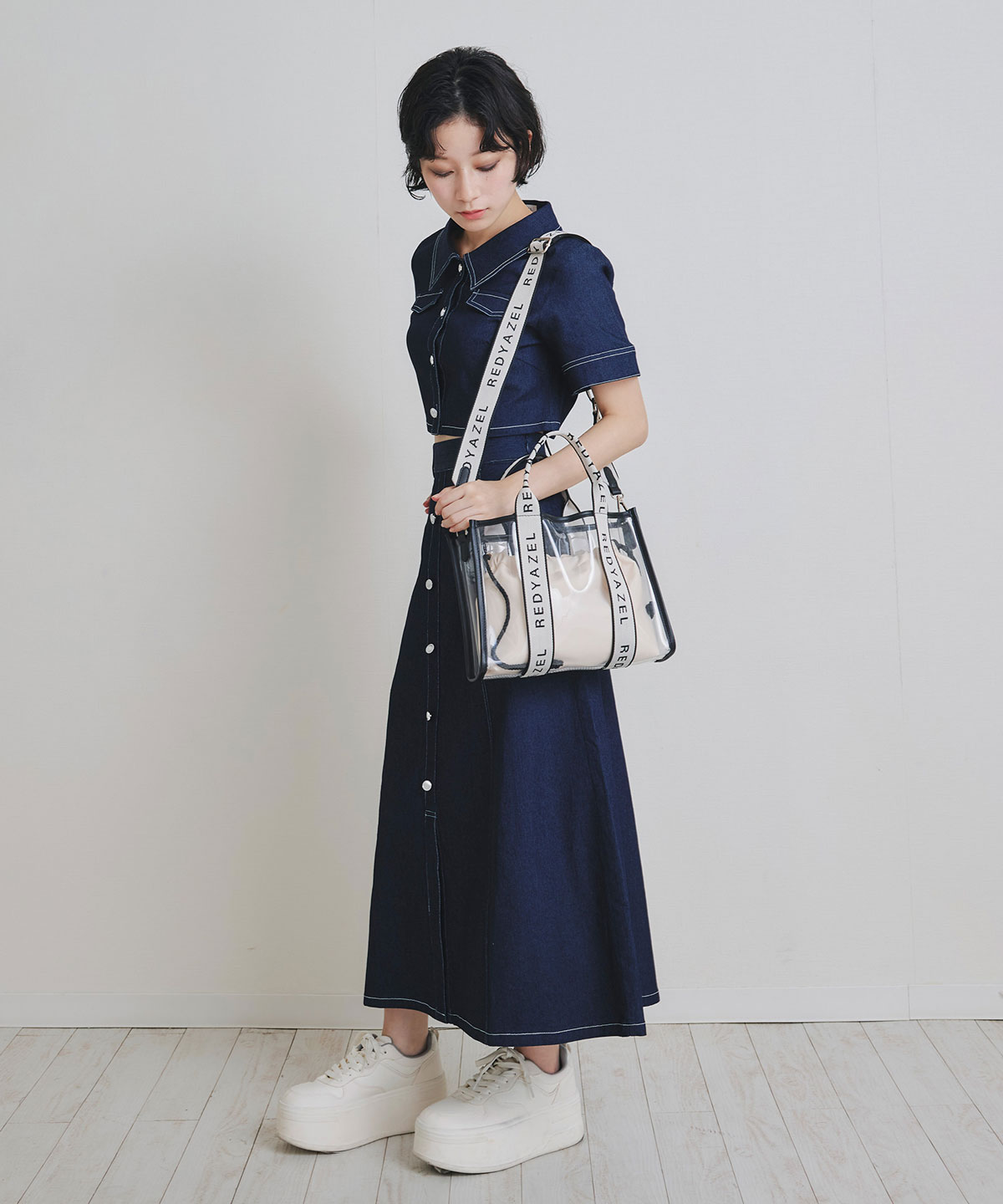 ロゴベルトクリアトートバッグ