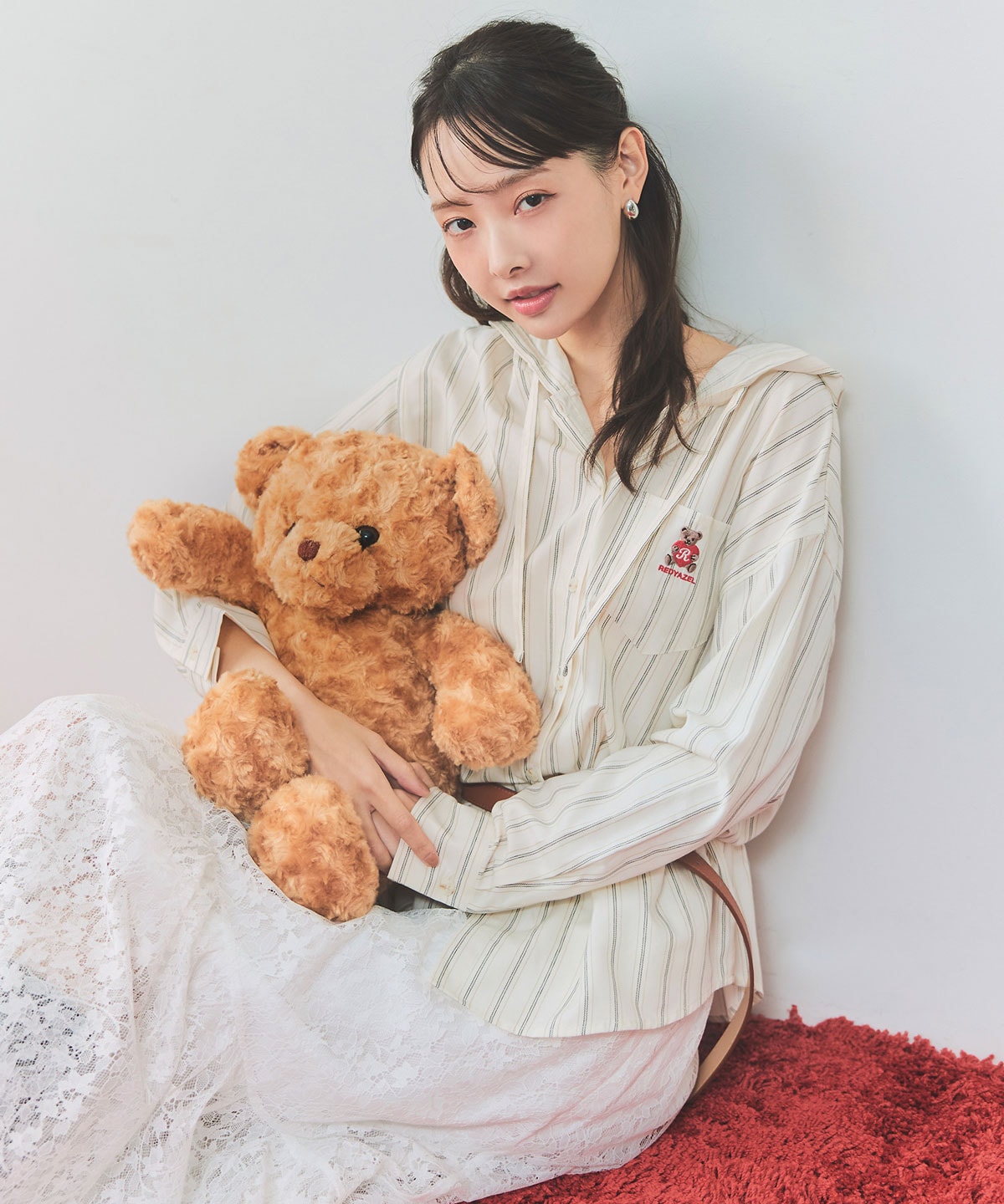 【2/13(金) 昼12時発売開始】Azelyハートストライプフードシャツブラウス