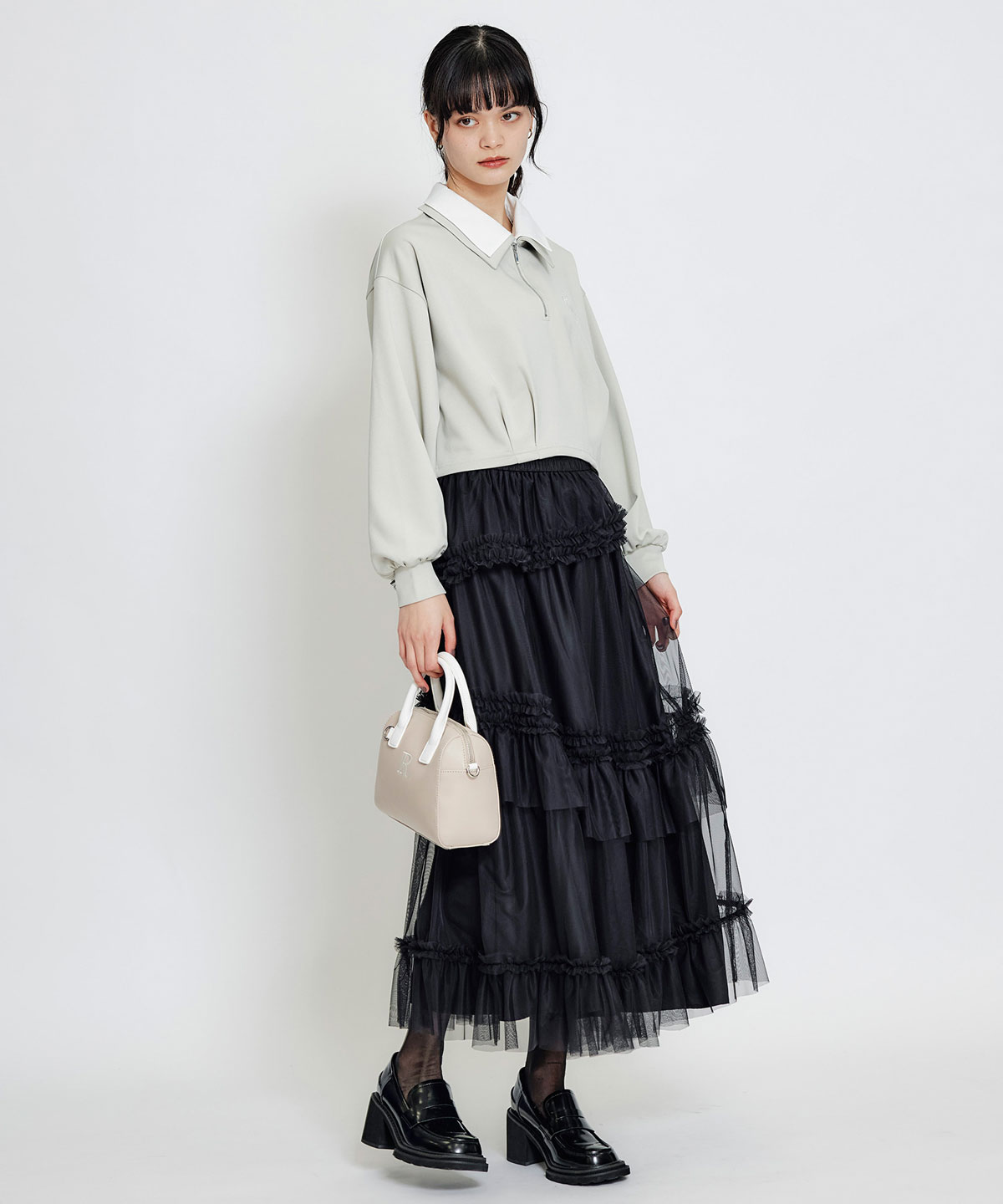 ソフトチュールフリルロングスカート