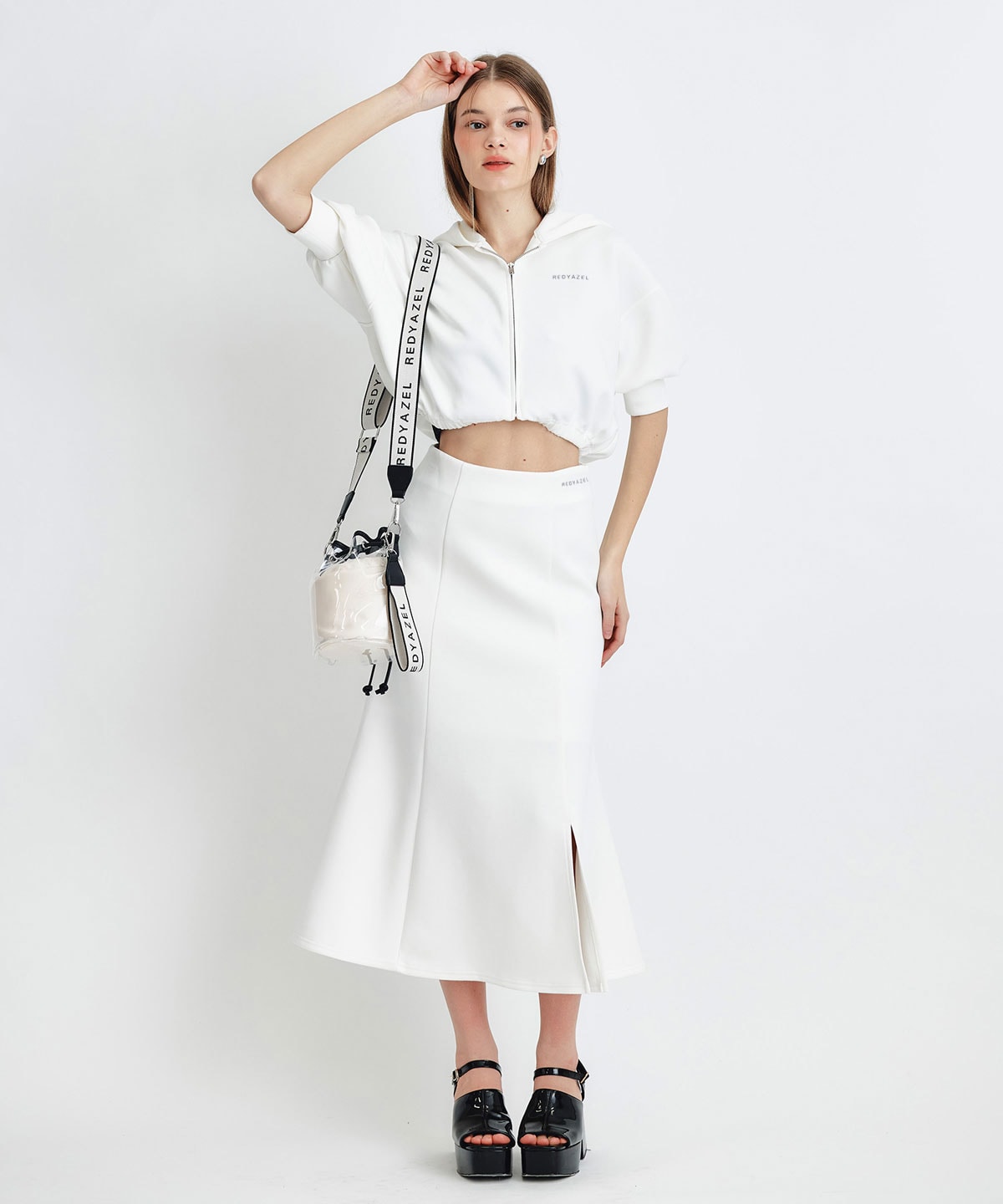 ダンボールセミマーメイドスリットロングスカート