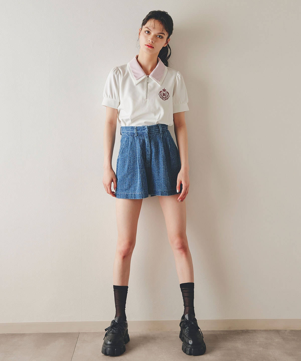 レーザーカットデニムショートパンツ