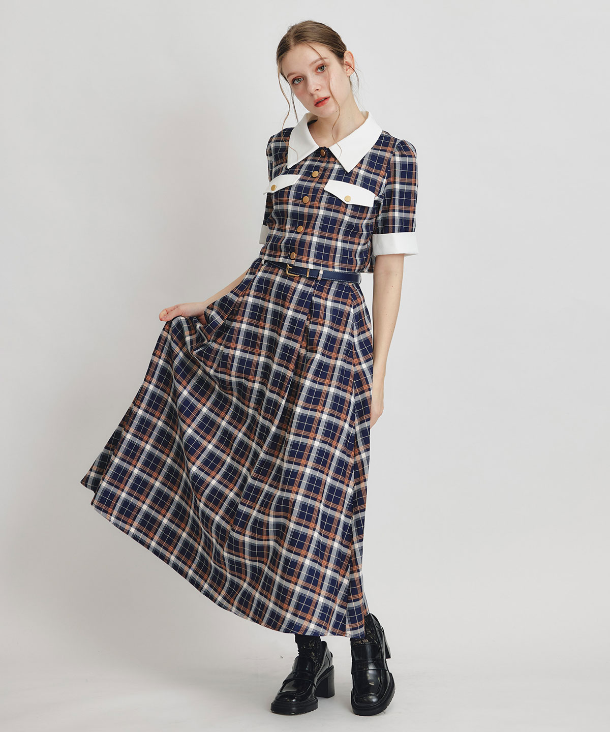 バイカラーチェックブラウス×フレアロングスカートセットアップ