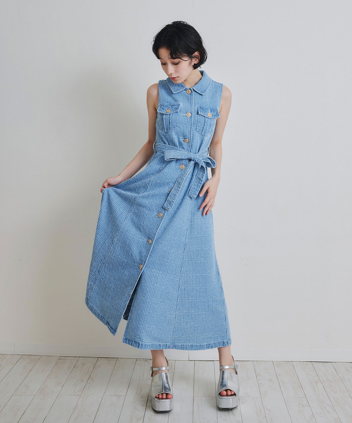 レーザーカットデニムロングシャツワンピース