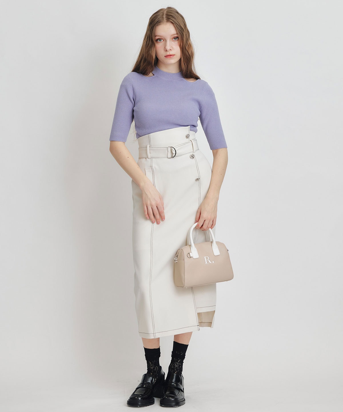 カットアウトハーフスリーブニットプルオーバー