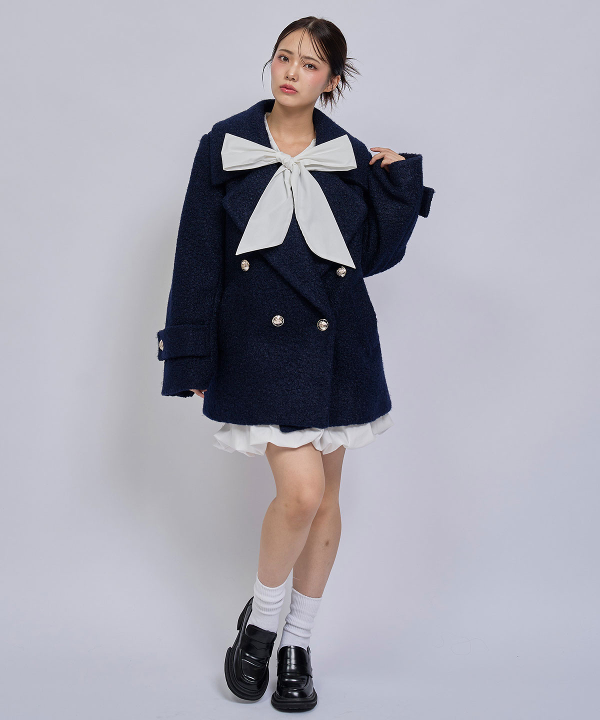 【=LOVE 大場花菜さん着用】GOLDボタンボアダブルコート