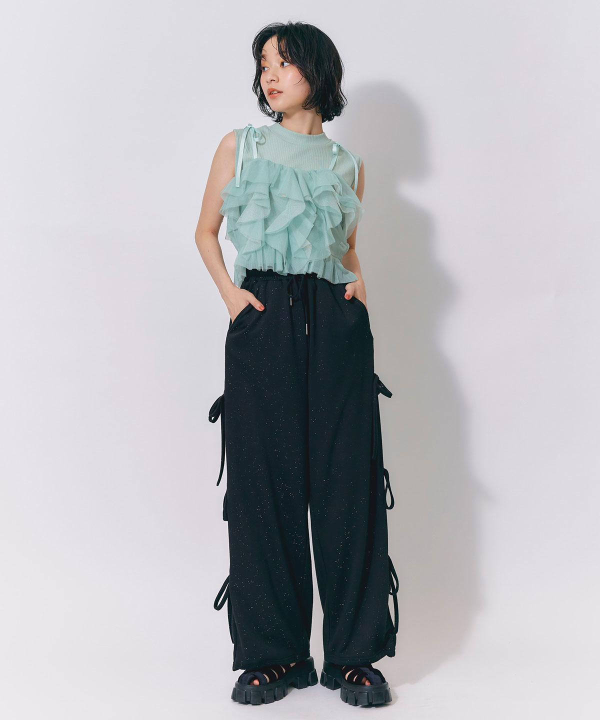 ショルダーリボンビスチェ×ノースリーブニット
