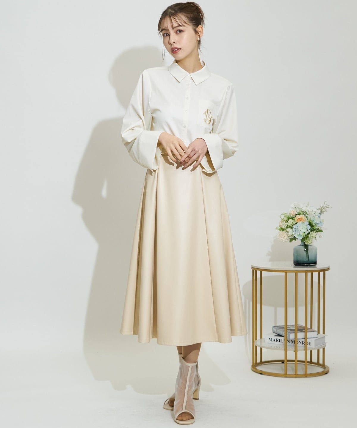 エコレザーパネルフレアスカート