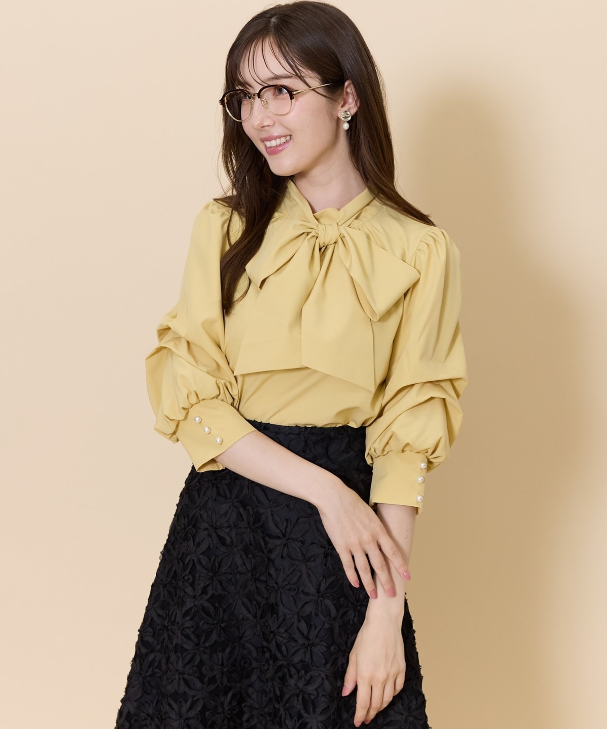 AUTUMNタックスリーブボウタイブラウス