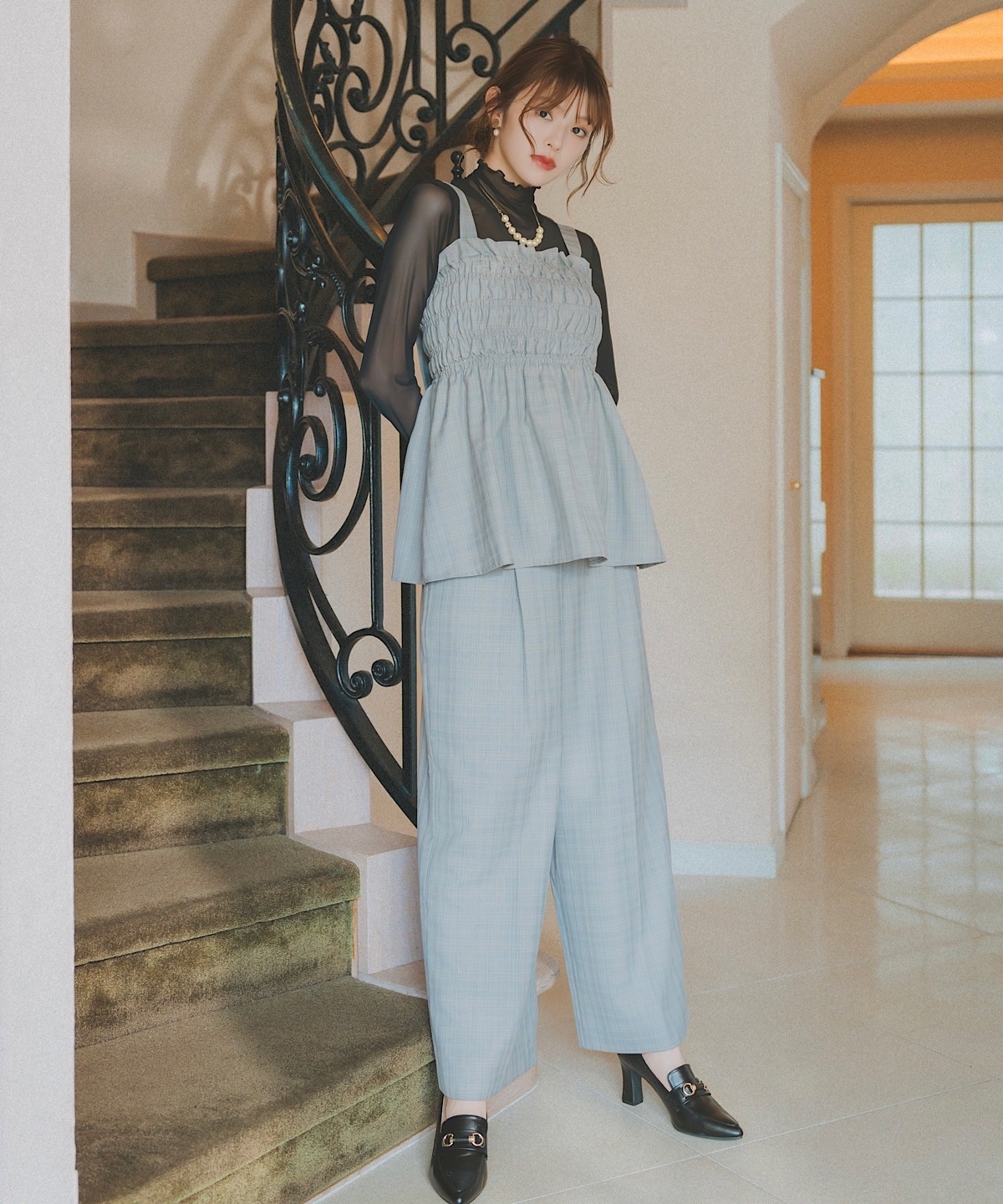 金ボタン美シルエットタックワイドパンツ