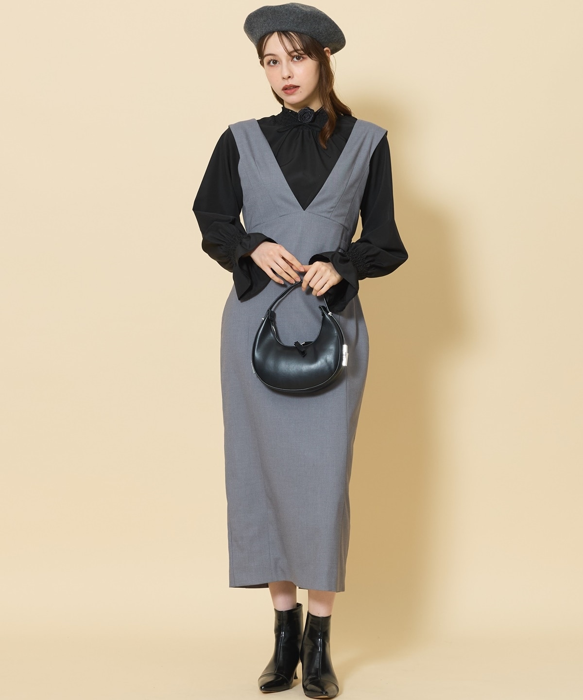 サイドビットＶネックジャンパースカート