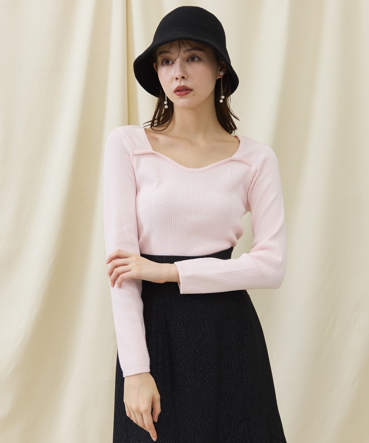 デコルテビスチェリブニットプルオーバー